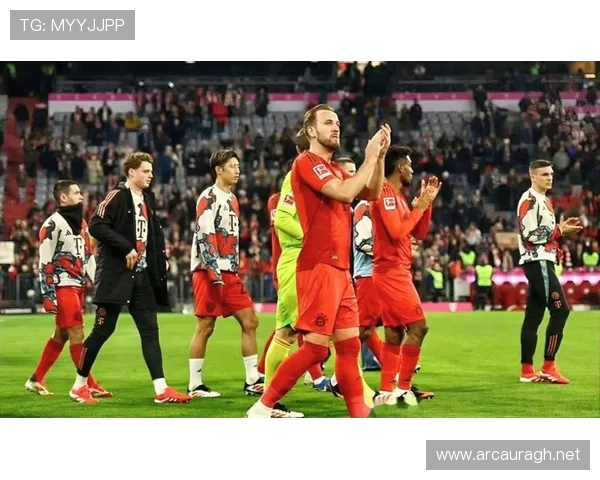 德甲豪门锋线改革：新星引入与老将调整提升竞争力