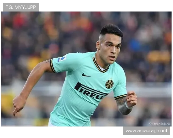 莱切近期战术解析：防守反击体系与中场组织走势清晰