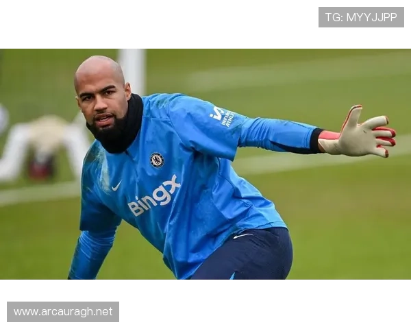 切尔西年轻化依赖问题显现,球队表现波动对赛季走势形成制约 切尔西年轻化依赖问题显现,球队表现波动对赛季走势形成制约